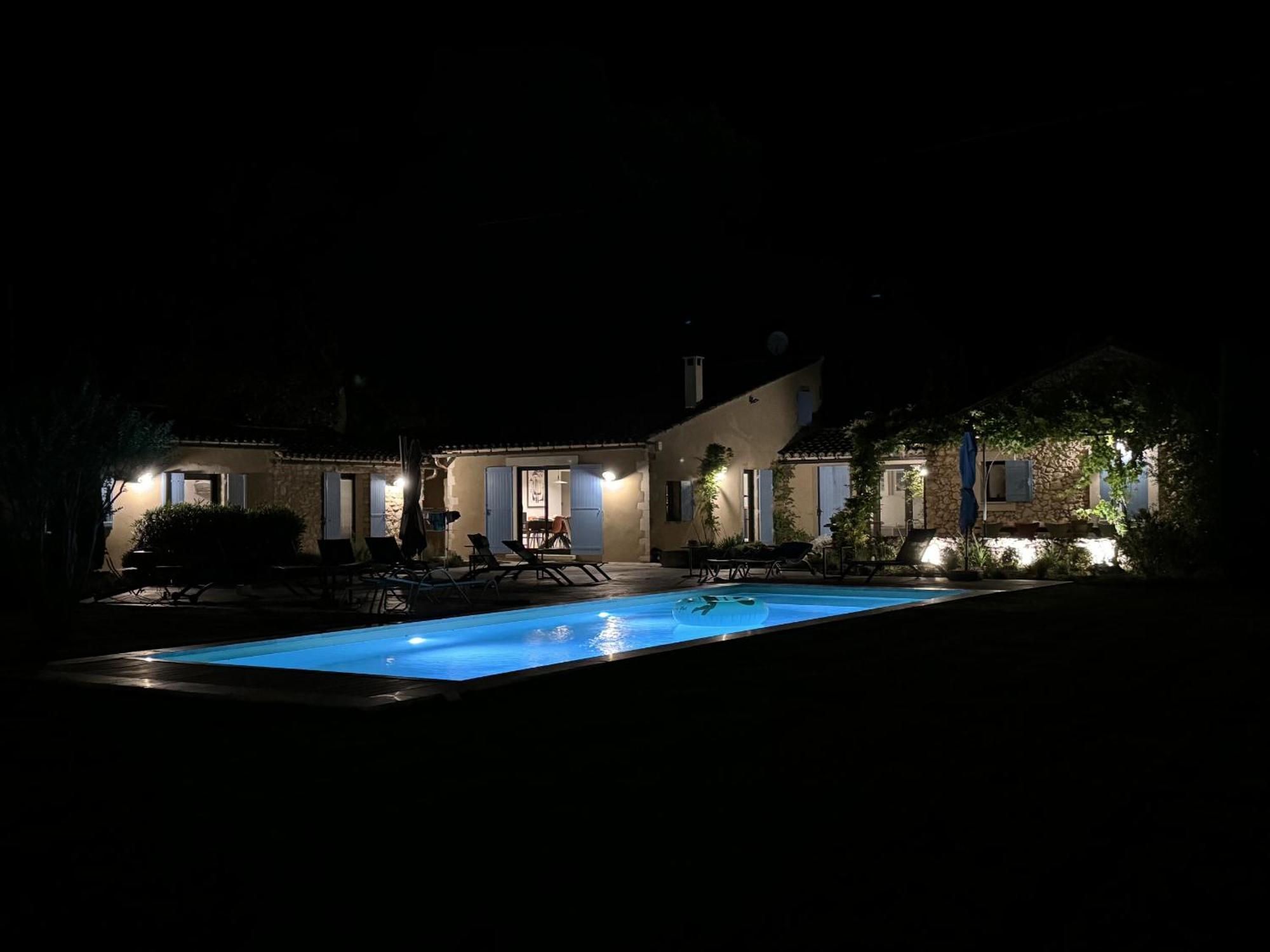 Provencal House With Heated Pool, View Of The Luberon In Robion - Accommodates 12 People. エクステリア 写真